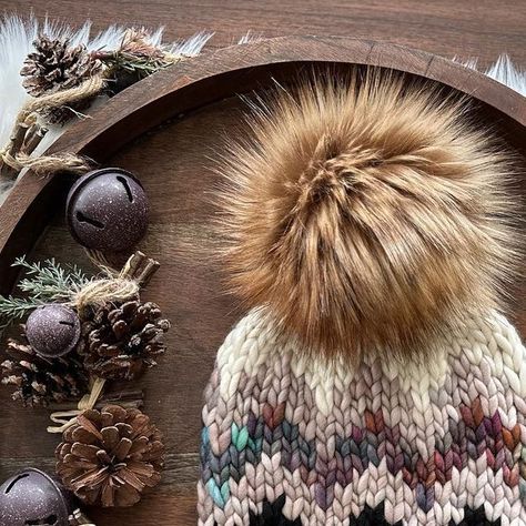 Lisa’s Knotty Knits on Instagram: "Spruce Point Hat 🤍  Loving this combo so much!🤍  Sometimes it’s super hard to let go of a beanie, and this was one of them 🤍   Edited~SOLD  Newly listed in my  Etsy shop🤍  Fiber is Malabrigo Rasta in Black, Whole Grain, Arco Iris, and Natural  Faux Fur Pom by 🙋🏼‍♀️   Faux Fur Poms are available to purchase separately in my shop🤍  Branding Tag @angieandbritt   The #sprucepointhat pattern by @northroadknits   #etsy #etsyshop #etsyseller #handmade#knittersofinstagram #knitstagram #knit #knithat #knitbeanie #toque #makersofinstagram #nevernotknitting #malabrigo #malabrigoyarn #makabrigorasta #malabrigomolino #textureatitsfinest #texture #beautifulbeanies #merinowool #luxuryaccessories #luxuryheadwear #luxurybeanie #supersoft #zigzags #fauxfurpom #marke Rasta Hat, Malabrigo Rasta, Shop Branding, Malabrigo Yarn, February 13, March 25, Fur Pom Pom, Hat Pattern, Luxury Accessories