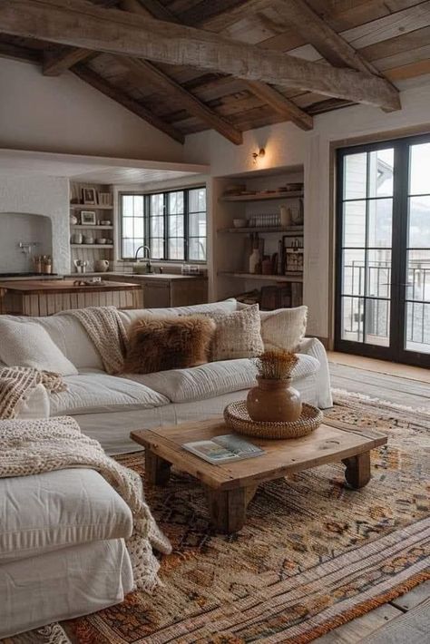 Country House Lighting Ideas, Spanish Cottage Interiors, Country Modern Interior, Rustic Country Living Room, Rustic Modern Home Decor, Chalet Home, Modern Country Living Room, Cottage House Interior, Modern Country Decor