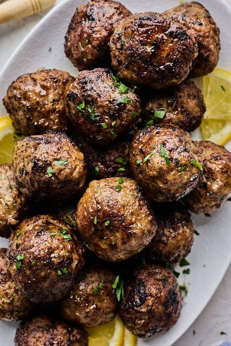 Greek Keftedes Recipe, Keftedes Recipe, Meatball Dish, Greek Meatballs Recipe, Meatball Dishes, Spinach Tortellini Soup, Skillet Bread, Greek Meatballs, Creamy Asparagus