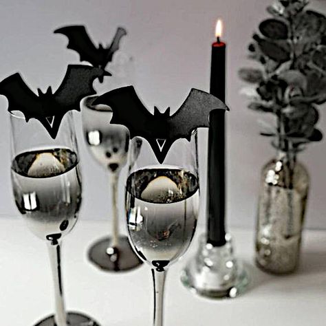 Wine Glass Decorations, Spooky Party Ideas, Vampire Party, Drink Topper, Straw Decorations, Wine Glass Decor, Halloween Party Dinner, Halloween Goth, Glass Wedding