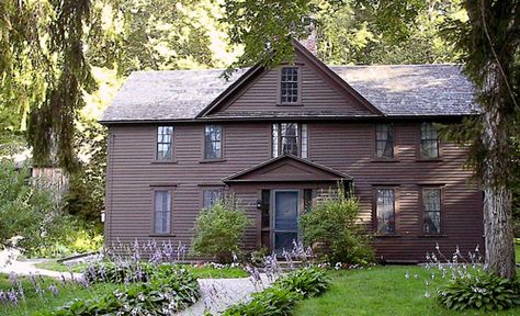 Boston Attractions, Orchard House, New England Road Trip, Autumn Weekend, New England Fall, Louisa May Alcott, Little Women, House Museum, Historic Homes