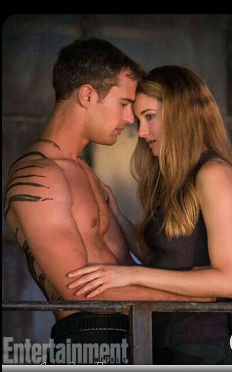 Theo James Shirtless, Thoe James, Divergent 1, Divergent 2014, Divergent Theo James, Divergent Tris, Tris And Tobias, Divergent Four, Tris And Four