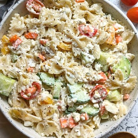 High Protein Pasta Salad, Recipe With Cottage Cheese, Cheese Pasta Salad, Protein Pasta Recipes, Protein Pasta Salad, Cottage Cheese Pasta, Salad Appetizer Cups, High Protein Pasta, Cheese Pasta Recipes