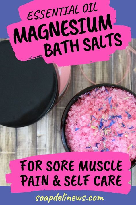 Magnesium Flakes Bath Soak, Magnesium Recipes, Bath Salt Recipe, Homemade Bath Salts Recipe, Natural Magnesium, Lotion Diy, Magnesium Bath Salts, Diy Beauty Gifts, Bath Soak Recipe