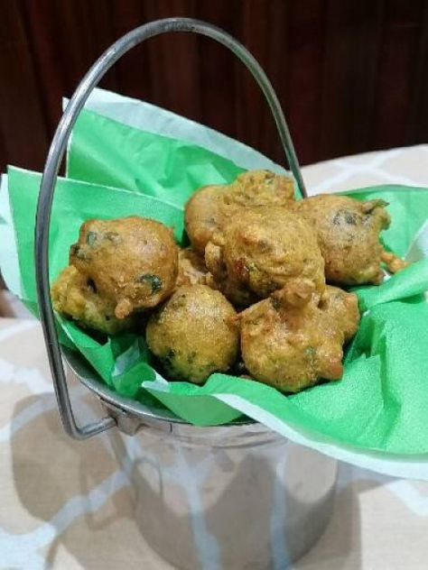 Bajias Light N Fluffy recipe by 🍨🍰ayshdok🍕🍟 Bajias Cooking Recipes, Fluffy Recipe, Eid Recipes, Eid Food, Lettuce Leaves, Spinach Leaves, Food Categories, Cake Flour, The Recipe