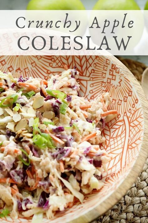 Apple Coleslaw Recipe, Best Coleslaw Recipe, Apple Coleslaw, Coleslaw Recipe Easy, Coleslaw Salad, Autumn Side Dishes, Apple Slaw, Slaw Recipes, Cabbage Slaw