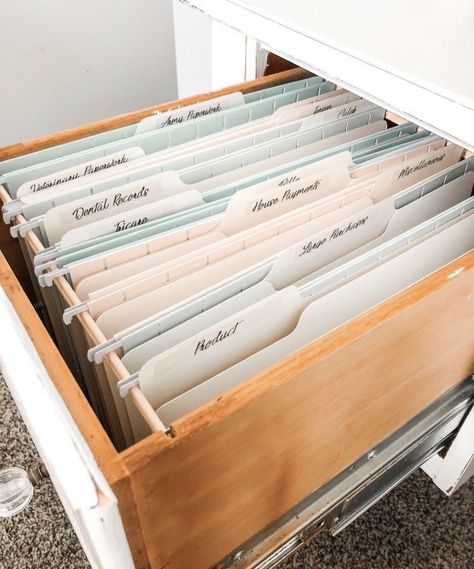 File Cabinet Aesthetic, Aesthetic Filing System, Folders Organization, Documents Aesthetic, Refinished Desk, Desk Hanging, Office Desk Organization, Filing Cabinet Organization, Office Design Inspiration