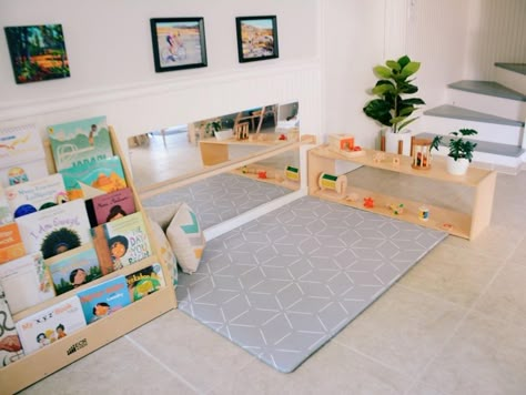 Playroom Setup, Montessori Toddler Bedroom, Montessori Baby Room, Montessori Toddler Rooms, Montessori Infant Room, Montessori Infant, Baby Play Areas, Montessori Nursery, Infant Classroom