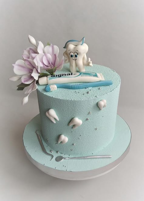 Dental Cake, Dentist Cake, Doctor Cake, Tooth Cake, Bolo Minnie, Elegant Birthday Cakes, Creative Birthday Cakes, Baby Birthday Cakes, Cakes For Men