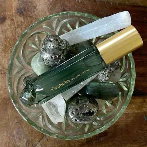 Arabella Perfume, Perfume Moodboard, Salt Perfume, Muse Aesthetic, Perfume Aesthetic, In My Bag, Perfume Collection, Green Aesthetic, The Vibe