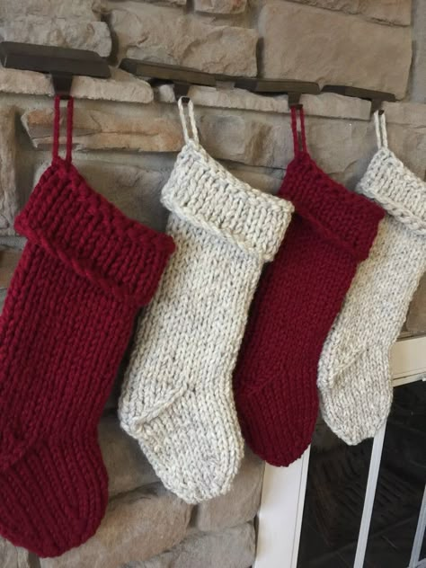 Knitted Christmas Stocking Patterns Free, Christmas Stockings Stuffers, Christmas Stocking Pattern Free, Knitted Christmas Stocking Patterns, Stocking Pattern Free, Christmas Stocking Patterns, Knit Decor, Stocking Patterns, Knit Stocking