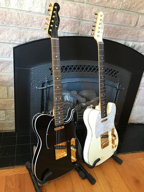 Telecaster Guitar Aesthetic, Telecaster Aesthetic, Fender Guitars Telecaster, Custom Telecaster, Black Fender Telecaster, Black Telecaster, Green Telecaster Guitar, Pretty Guitars, Cabronita Telecaster