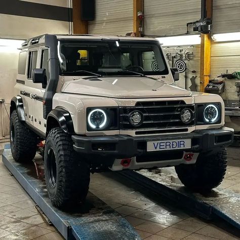 "It's not a Defender but..." @verdir_ineosgrenadier Ineos Grenadiers 😍 Follow us ---> @dailyoverland… | Instagram Ineos Grenadier 4x4, Grenadier 4x4, Ineos Grenadier, Lexus Suv, American Pickup Trucks, 4x4 Parts, Future Vehicles, Military Photography, Future Cars