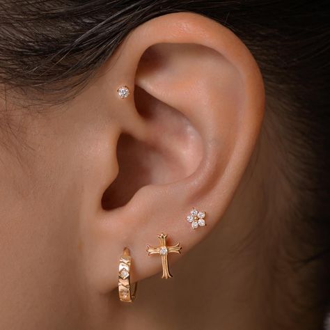 Fall in love with ear stacks🍂✨- Enjoy 10% off all stud earrings now. Discover your perfect pieces. Cute Triple Piercing Earrings, Triple Love Piercing, Triple Piercing Earrings, Triple Piercing, Ear Stacks, Piercing Earrings, Teen Life Hacks, Ear Stack, Teen Life