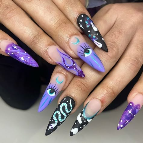 Mystical Nail Art, Witch Nails Designs, Mystical Nails, Mystic Nails, J Nails, Glass Nails Art, Crazy Nail Designs, Witch Nails, Witchy Nails