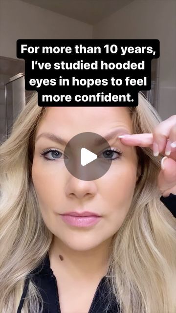 Amanda Miller | Makeup Artist on Instagram: "This is EXACTLY how...⬇️ As someone with hooded eyes, I’ve spent almost 18 years figuring out different eyeshadow techniques that are flattering. Naturally, this was for selfish reasons, but I also wanted to fully understand hooded eyes so that I could make every single person who sat in my chair feel the most beautiful they’d ever felt. Over the years, I’ve paid for classes specializing in hooded eyes, practiced a ridiculous amount, gave tons lessons and hosted a virtual webinar with a live q&a. It was important to me that I wasn’t just learning what worked on me and me only. This isn’t just about following tutorials and trends. I wanted…NO!…NEEDED to fully understand hooded eyes, so I could apply eyeshadow in the most flattering way to my Fully Hooded Eyes, Fully Hooded Eye Makeup, Eyeshadow Techniques, Amanda Miller, Natural Makeup Tips, Apply Eyeshadow, Hooded Eye Makeup, How To Apply Eyeshadow, Stage Makeup