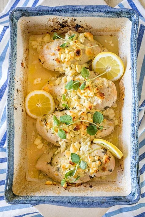 Chicken And Feta, Weeknight Chicken, Feta Cheese Recipes, Feta Chicken, Greek Lemon Chicken, Feta Recipes, Turkey Dishes, Chicken Dish, Winner Winner