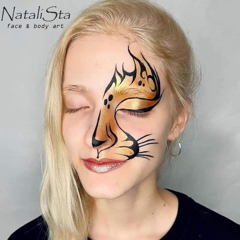 Cougar Face Paint, Chick Face Paint, Autumn Face Paint, Elephant Face Paint, Face Paint Costume, Face Painting Designs Creative, Horse Face Paint, Lion Face Paint, Easy Halloween Face Painting