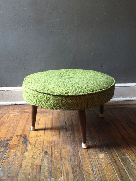 Mid century ottoman Etsy shop https://www.etsy.com/listing/288852081/mid-century-ottoman-danish-modern Mid Century Modern Footstool, Mid Century Ottoman, Modern Footstool, Hipster Home, Vintage Midcentury Modern, Architecture Collage, Artful Home, Furniture Vintage, Mid Century Chair