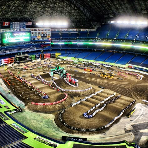 Dirt Bike Track, Jett Lawrence, Motocross Tracks, Ama Supercross, Rogers Centre, Bumper Cars, Motorcross Bike, Environment Reference, Bike Love