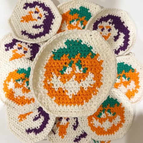 PUMPKIN Crochet Cookie Coaster Pattern PDF PATTERN Only - Etsy Halloween Cookie Crochet Pattern, Halloween Cookie Crochet, Crochet Vibes, Amigurumi Projects, Pumpkin Crochet, Coaster Pattern, Fall Crochet Patterns, Crochet Halloween, Halloween Cookie