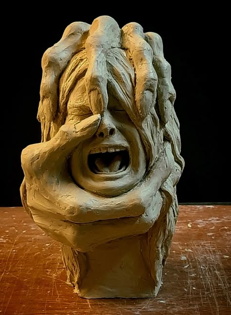 #Original#art#clay#statue#mystudio#Handmade#sculpture#fear#sceared#shout#violence#repression#girl#mywork#artist#bighands Clay Statue, Face Statue, Surealism Art, Ceramic Art Sculpture, Handmade Sculpture, Art Major, Clay Art Projects, Ceramics Projects, Ap Art