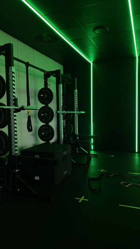 Male Workout Aesthetic, Barstool Sports Aesthetic, Green Sports Aesthetic, Dark Home Gym Aesthetic, Gym Core Aesthetic, Gym At Night Aesthetic, Gym Asethic Men, Gym Green Aesthetic, Neon Gym Aesthetic