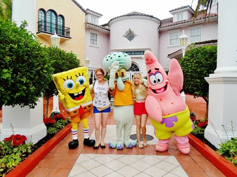 Sponge Bob And Patrick, Bob And Patrick, Spongebob Party, Dream Mansion, Sponge Bob, Fishing Game, Spongebob Squarepants, Mexico Travel, Party Party