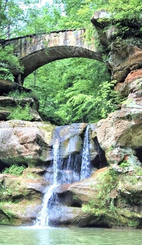 WONDERS PLACES IN THE WORLD TRAVELS ✅️ | Hocking Hills State Park is a state park in the Hocking Hills region of Hocking County, Ohio, United States | Facebook Hocking Hills State Park, Ohio Travel, Hocking Hills, Awesome Places, Places In The World, Travel Ideas, State Park, The Park, State Parks