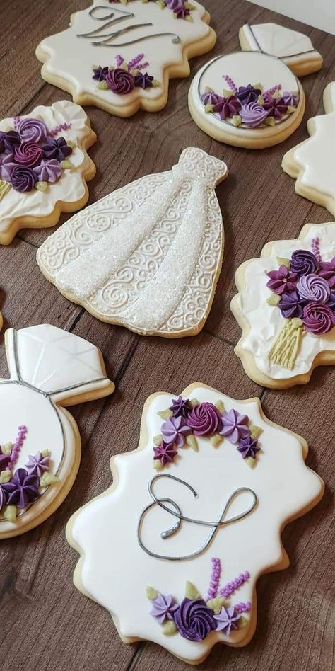 Bride Cookies, Bridal Cookies, Cookies Wedding, Best Apple Pie, Bridal Shower Cookies, Decorating Cookies, Shower Cookies, Cookie Icing, Baby Shower Cookies