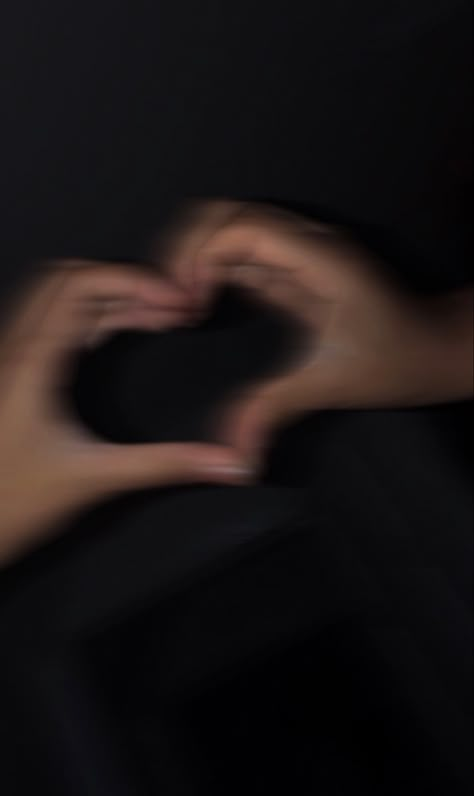 Half Heart Hand Photo, Heart Hand Photo, Hand Heart Pic, Heart Hands Aesthetic, Zodiac Sign Lips, Hand Hearts, Hands Making A Heart, Aesthetic Lover, Heart Shadow