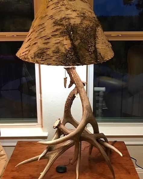 GIVEAWAY Closed! Winner of the lamp is @hann_avalos And the winner of the cross is @micah_olivera Thanks for participating! No purchase necessary. (1) Mule deer shed antler lamp with a real birch bark lamp shade, shipped to your door for free! These are approx 30-33 inches tall. Rules: 1) US and Canada only please 2) Must follow @custom.antler.designs 3) Every single TAG in the comments until midnight April 30th, 2024 enters you to win. The more people you tag, the more times your ... Deer Antler Crafts Ideas, Bark Lamp, Deer Antler Lamps, Deer Antler Crafts, Antler Ideas, Antler Lamp, Upcycle Crafts, Antler Crafts, Shed Antlers