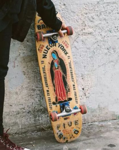 5boro Cinco Barrios Skateboard https://www.zumiez.com/5boro-cinco-barrios-8-0-white-skateboard-deck.html?utm_source=google_shopping&utm_medium=cpc&utm_term=902143&utm_campaign=google_shopping&gclid=EAIaIQobChMI95m21s6_2gIVA5-fCh2kZgzfEAQYBSABEgIob_D_BwE&kwid=productads-adid^248171171756-device^c-plaid^401966786831-sku^902143-adType^PLA Latino Aesthetic, Hispanic Aesthetic, Latina Aesthetic, Chicano Love, Chola Style, Estilo Cholo, Chicana Style, Mexican Fashion, Skater Aesthetic