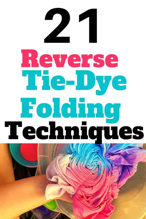 21 Reverse Tie Dye Folding Techniques with Pictures - Paper Flo Designs Reverse Tie Dye Folding Techniques, Reverse Tye Dye Patterns, Reverse Tye Dye Patterns Diy, Reverse Tie Dye Patterns Techniques, How To Reverse Tie Dye With Bleach, Tie Dye Folding Techniques Tutorials, Tie Dye Reverse, Spray Tie Dye Techniques, How To Reverse Tie Dye