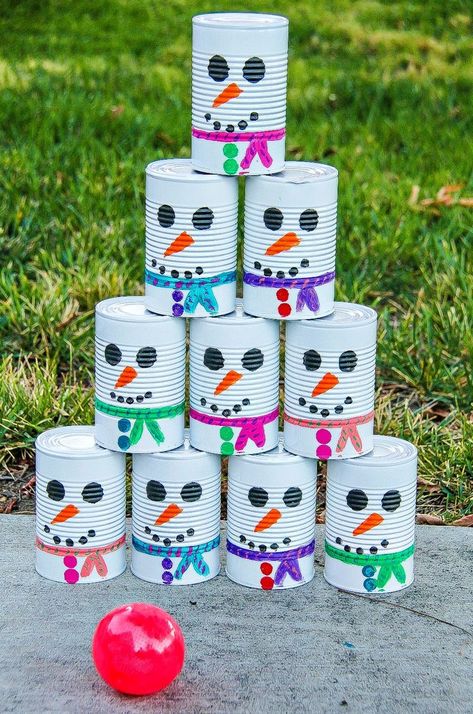 DIY Snowman Tin Can Toss - Fun Winter Activity For Kids #ad #gamesforkids #familyfun Winter Activity For Kids, Kids Craft Room, Fun Winter Activities, Winter Activity, Valentines Pillows, Winter Activities For Kids, Tin Can Crafts, Winter Craft, Diy Snowman