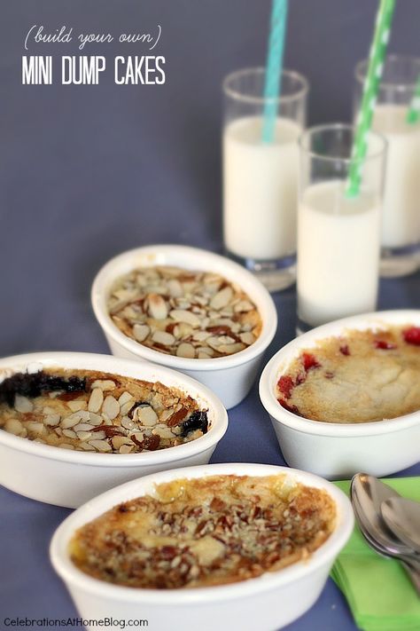 Make-Your-Own Mini Dump Cakes Party Idea & Recipe Ramekin Dessert, Dessert In A Mug, Dump Cakes, Buffet Style, Single Serving Recipes, Dump Meals, Best Party Food, Individual Desserts, Mug Recipes