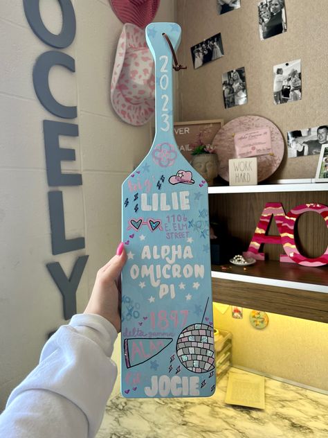 Fraternity Paddles Big Little, Sorority Big Paddles Ideas, Paddles Sorority Ideas, Cute Sorority Paddles Ideas, Big Paddles Sorority Ideas, Big Little Sorority Paddles, Sorority Paddles Ideas Unique, Big Lil Paddles, Sorority Paddles Ideas Big Little