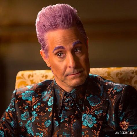 The voice of the Capitol... Stanley Tucci returns as #CaesarFlickerman in #TheHungerGames: #Mockingjay Part 1 Cesar Flickerman Hunger Games, The Capital Hunger Games Aesthetic, Hunger Games Capitol Fashion, Capitol Aesthetic, Caesar Flickerman, Capitol Fashion, Hunger Games Capitol, Cyberpunk Hair, New Hunger Games