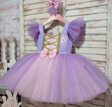 Fashion Frocks, Purple Tutu Dress, Birthday Frocks, Baby Princess Dress, Frocks For Babies, First Birthday Dress, Rapunzel Disney, Stylish Baby Girls, Purple Tutu