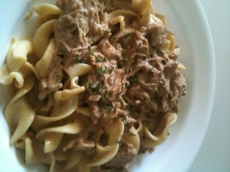 Crock Pot Pork Stroganoff Pork Stroganoff Recipes, Pork Stroganoff Recipe, Pork Stroganoff, Stroganoff Recipes, Crock Pot Pork, Eat Beef, Stroganoff Recipe, Soup Crocks, Crockpot Pork