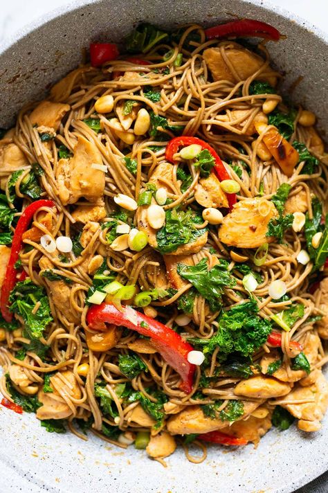 Soba Noodles with Peanut Chicken Recipe - iFoodReal.com - Healthy Family Recipes Peanut Chicken Recipe, Noodles Stir Fry, Healthy Family Recipes, Clean Eating Guide, Delicious Chicken Dinners, Chicken And Cabbage, Chicken Breast Recipe, Healthy Family Dinners, Peanut Chicken