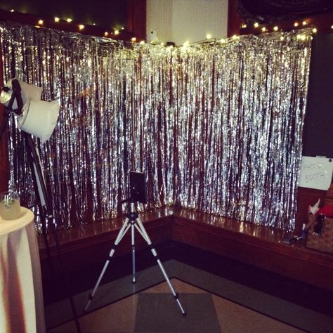 Bridal Shower Ideas Diy, Ipad Photobooth, Winter Bridal Shower Ideas, Bridal Shower Backdrop Ideas, Shower Backdrop Ideas, Photobooth Diy, Diy Fotokabine, Diy Photobooth, Booth Diy