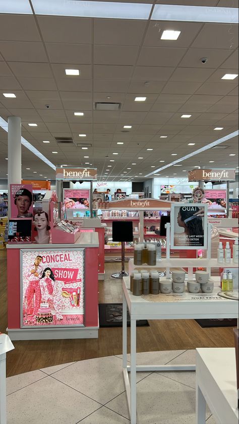 Ulta Store Aesthetic, Ulta Shopping Aesthetic, Ulta Aesthetic Store, Working At Ulta, Benefit Cosmetics Aesthetic, Ulta Beauty Aesthetic, Ulta Aesthetic, Ulta Beauty Store, Ulta Salon