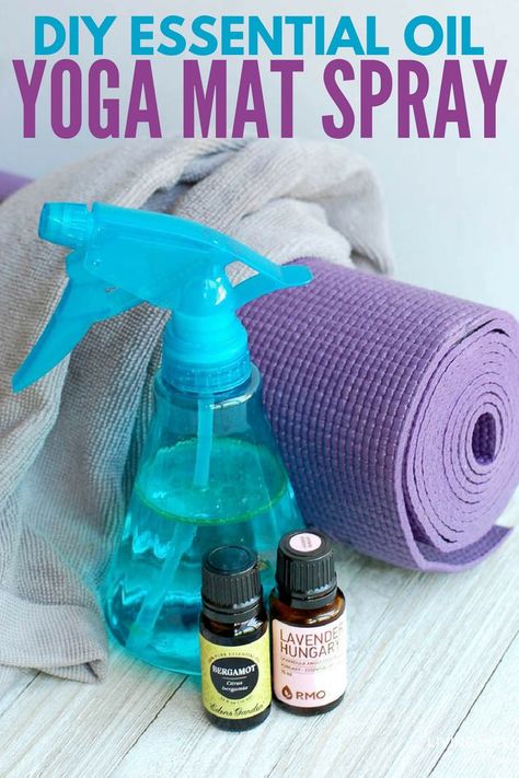 Diy Yoga Mat Cleaner, Diy Yoga Mat, Doterra Cleaning, Diy Cleaning Spray, Yoga Mat Spray, Yoga Mat Cleaner, Stinky Shoes, Doterra Blends, Doterra Recipes