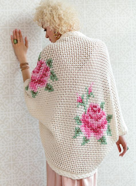 Ravelry: #08 Rose Cardigan by Alexandra Davidoff Brown Sheep, Photo Pinterest, Rose Cardigan, Creative Knitting, Vogue Knitting, Crochet Coat, Knitting Magazine, Lion Brand Yarn, Crochet Stitches Patterns