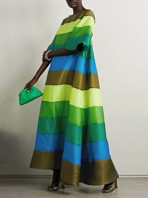 Dresses Organza Gown, Color Floor, Backless Dress Short, Organza Gowns, Flare Sleeve Dress, Floor Length Dress, Leisure Fashion, Color Story, Stripe Silk