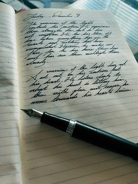 Fancy Cursive Handwriting, Cursive Writing Aesthetic, Victorian Writing, Old Handwriting, Cursive Handwriting Practice, Fancy Writing, Handwriting Examples, Pretty Writing, Pretty Handwriting