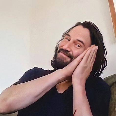 Keanu Reeves Smile, Keanu Reeves Selfie, Keanu Reeves Beard, Keanu Reeves Meme, John Wick Wallpaper, Wick Wallpaper, Keanu Reeves Cyberpunk, Keanu Reeves Pictures, Keanu Reeves Family