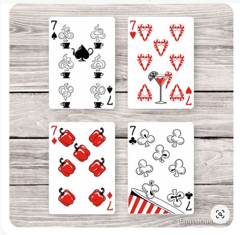 Drawings On Playing Cards, Customized Playing Cards, Deck Of Cards Art, Painting Playing Cards Ideas, Playing Card Crafts, Diy Playing Cards, Playing Cards Art, Deck Paint, Playing Cards Design