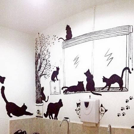 Cat Wall Painting, Cat Wall Painting Ideas, Cat Playroom, Cat Mural Ideas, Cat Wall Mural, Dog Mural Ideas, Cat Mural, Cat Wall Stickers, Animal Mural